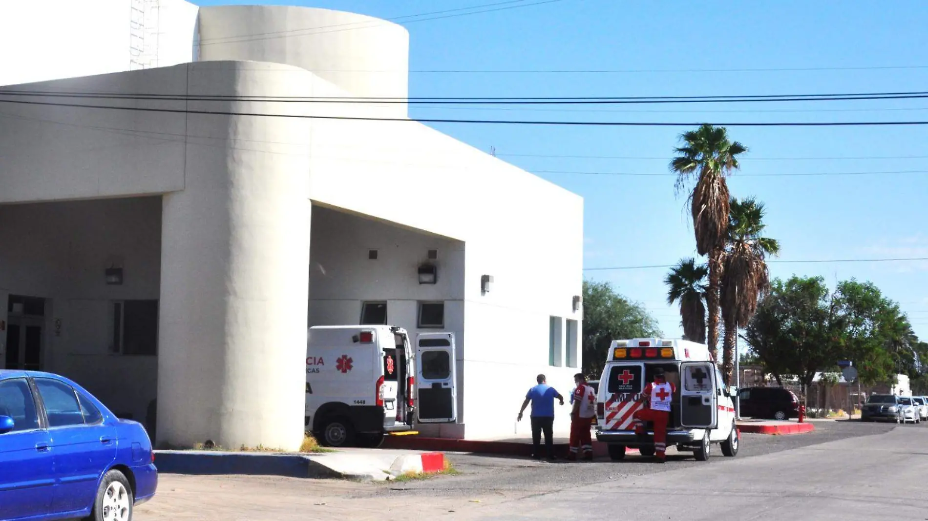 Hospitalizan a joven herido a balazos en picadero